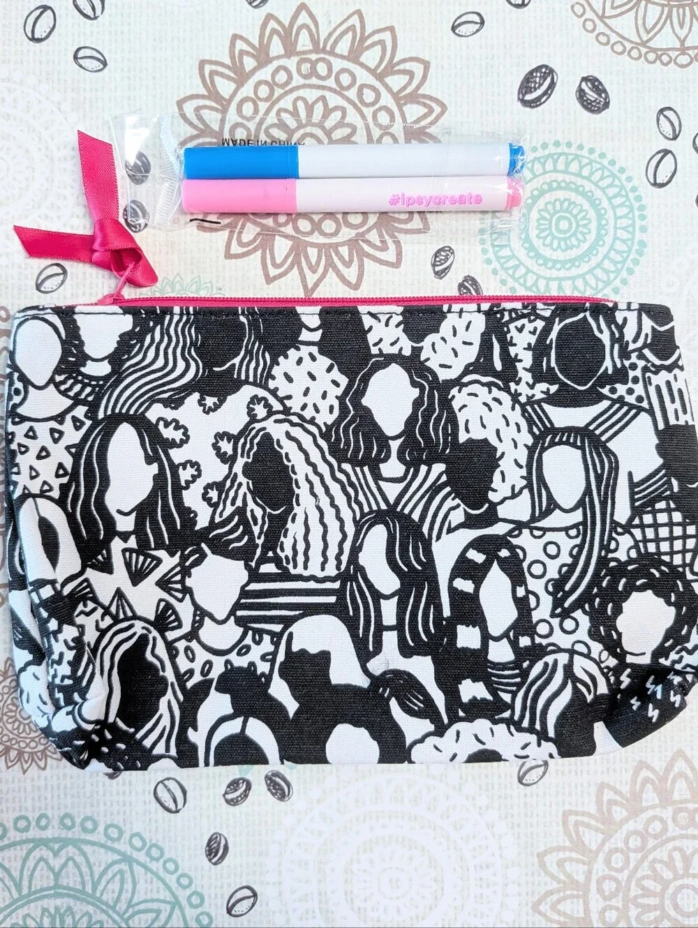 Ipsy #IpsyCreate limited edition makeup bag
